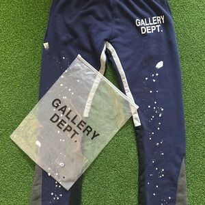 Gallery Dept Flared sweats | Size M